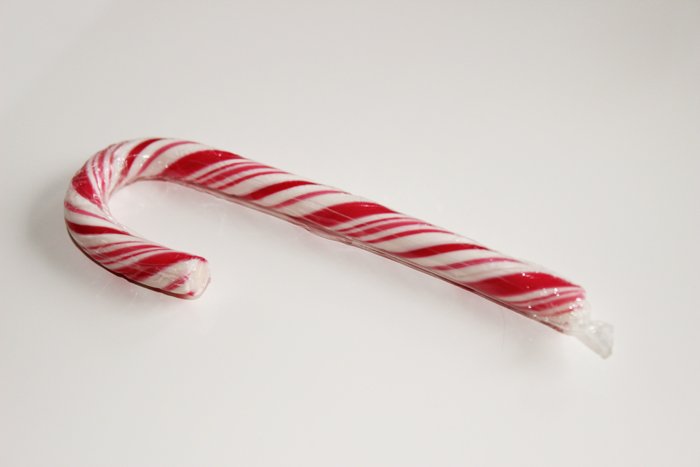 glossybox_december_2012_kerst_editie_candy_cane